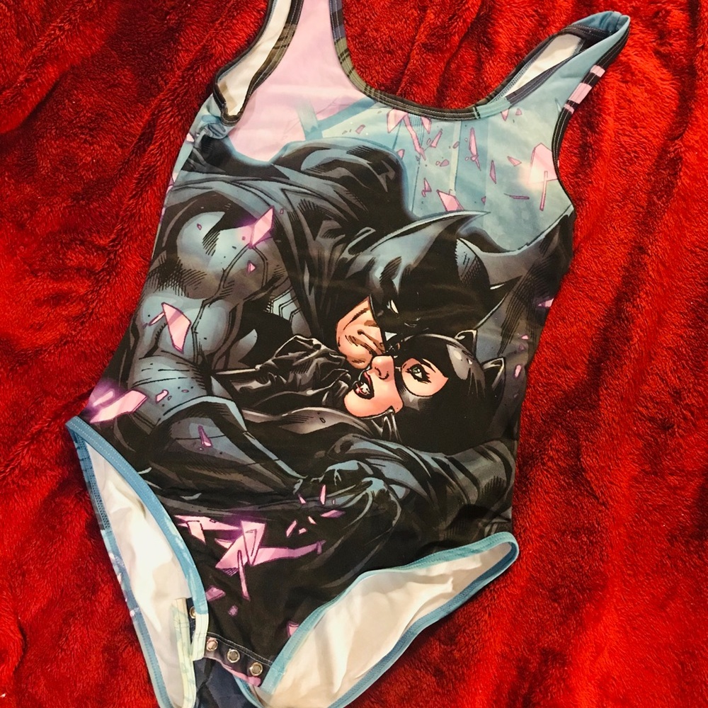 hot topic Batman/batwoman Bodysuit